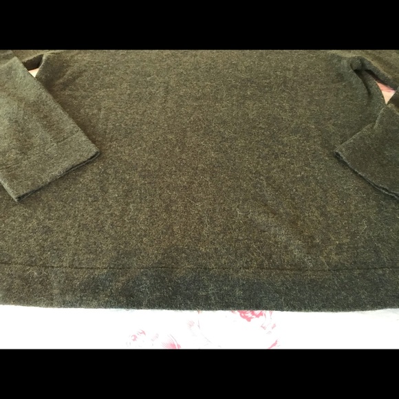 Lightweight sweater - Picture 4 of 10